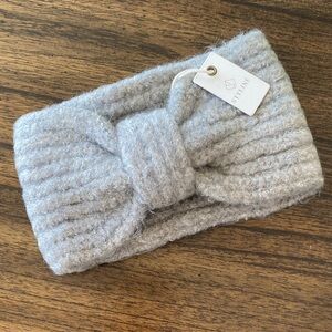 Stylish Gray Knit Bow Winter Headband